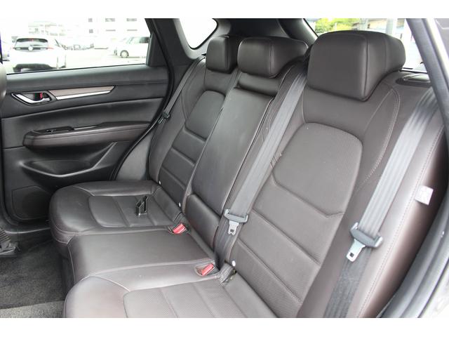 ＣＸ－５ ＸＤ　エクスクルーシブモード　走行３．８万ｋｍ／茶革シート／ＢＯＳＥサウンドシステム／メーカーナビ／地上デジタル／３６０°カメラ／シートベンチレーション／電動リアゲート／ＥＴＣ／衝突軽減ブレーキ／純正１９インチアルミホイール／（34枚目）