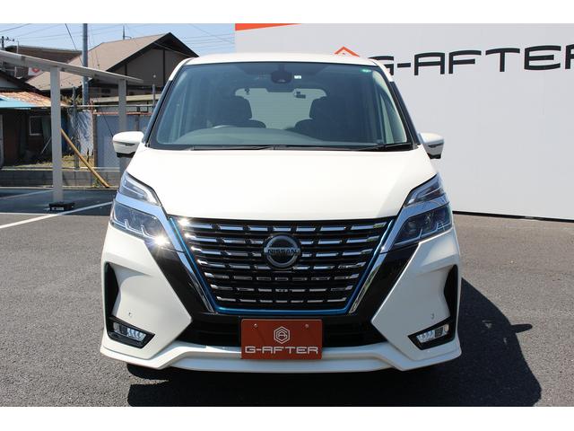 セレナ ｅ－パワー　ハイウェイスターＶ　両側ＰスラＤ／純正１０型ナビ／地デジ／３６０度カメラ／ステアリングヒーター／ＥＴＣ／ＬＥＤ／プロパイ／（3枚目）