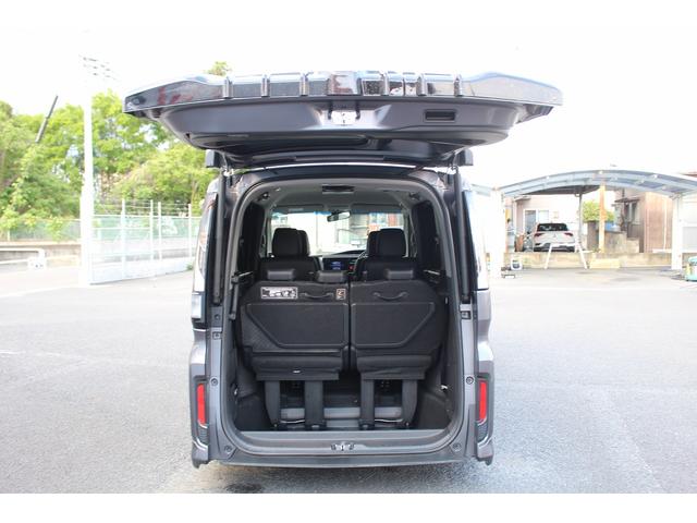 ステップワゴンスパーダ スパーダハイブリッド　Ｇ・ＥＸ　ホンダセンシング　無限フルエアロ／後席モニター／純正９型ナビ／地デジ／Ｂカメラ／衝突軽減ブレーキ／両側ＰスラＤ／レーダークルーズコントロール／（26枚目）