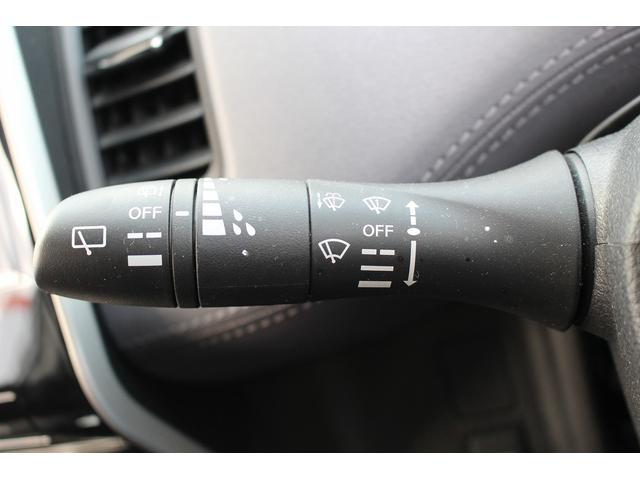 セレナ ハイウェイスターＶ　Ｒ４年登録／両側電動／純正ナビ／地デジ／３６０°カメラ／衝突軽減／プロパイロット／ＬＥＤ／（52枚目）