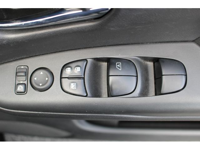 セレナ ｅ－パワー　ハイウェイスターＶ　後席モニター／純正１０型ナビ／地デジ／３６０度カメラ／衝突軽減／両側電動ＰスラＤ／クルーズコントロール／ＬＥＤ（50枚目）