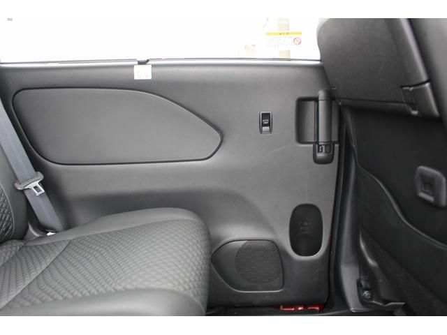 セレナ ｅ－パワー　ハイウェイスターＶ　後席モニター／純正９型ナビ／地デジ／プロパイ／純正１５ＡＷ／ＬＥＤ／ＥＴＣ／衝突軽減／（35枚目）
