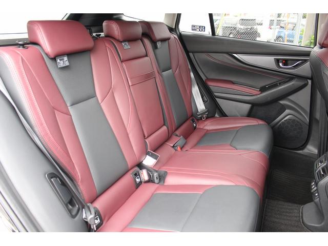 レヴォーグ ＳＴＩスポーツ　ＥＸ　赤革シート／純正１１．６型ナビ／地デジ／Ｂカメラ／アイサイトＸ／レーダークルーズコントロール／シートヒーター／ＥＴＣ／（16枚目）