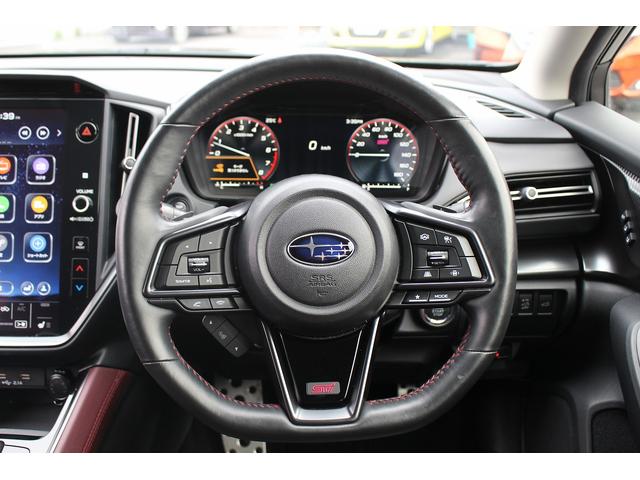 レヴォーグ ＳＴＩスポーツ　ＥＸ　赤革シート／純正１１．６型ナビ／地デジ／Ｂカメラ／アイサイトＸ／レーダークルーズコントロール／シートヒーター／ＥＴＣ／（19枚目）