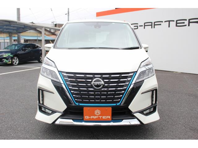 セレナ ｅ－パワー　ハイウェイスターＶ　後席モニター／純正１０型ナビ／地デジ／３６０度カメラ／プロパイロット／両側電動ＰスラＤ／ＥＴＣ／ＬＥＤ（8枚目）