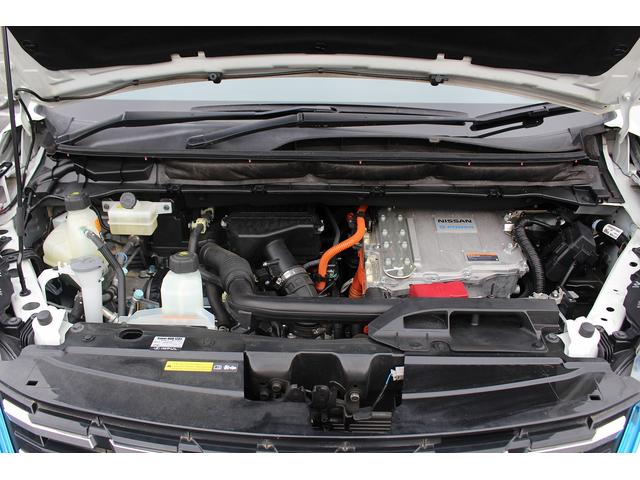 セレナ ｅ－パワー　ハイウェイスターＶ　後席モニター／純正１０型ナビ／地デジ／３６０度カメラ／プロパイロット／両側電動ＰスラＤ／ＥＴＣ／ＬＥＤ（20枚目）