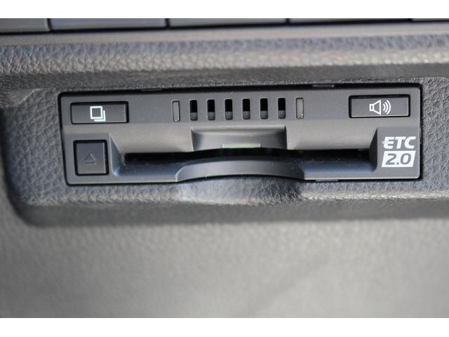 カローラツーリング ダブルバイビー　６ＭＴ／ワンオーナー／純正ナビ／Ｂカメラ／衝突軽減／クルーズコントロール／ＥＴＣ２．０／ＬＥＤ（3枚目）