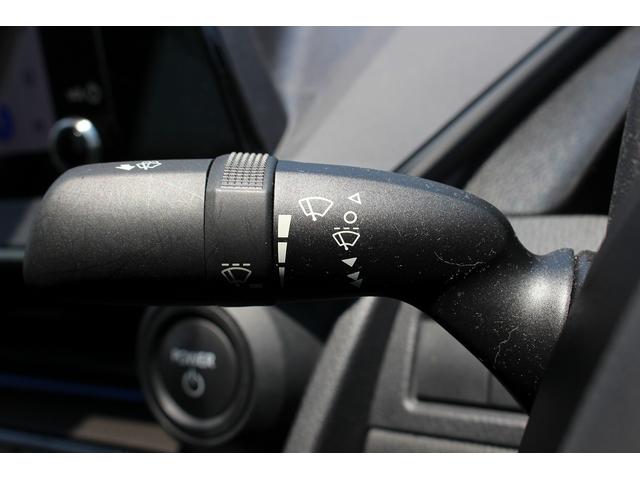 プリウス Ｕ　純正８型ＤＡ／衝突軽減／Ｂカメラ／レーダークルーズ／シートヒーター／ＥＴＣ２．０／ＬＥＤ／電格ミラー（47枚目）