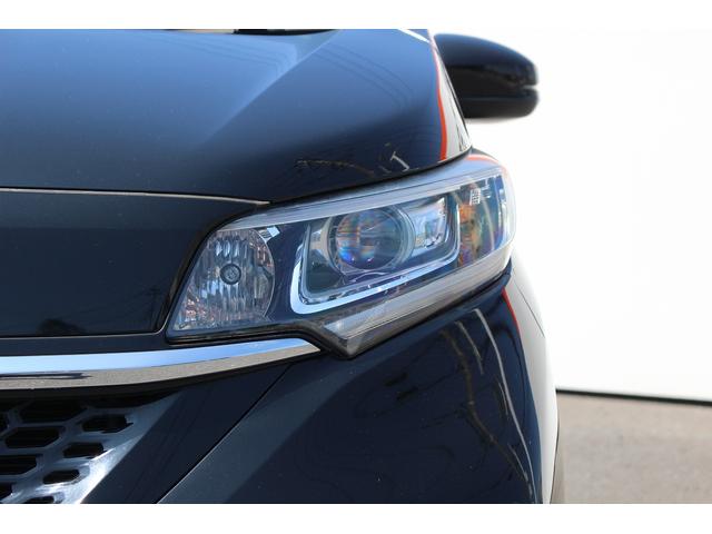フリード＋ハイブリッド ハイブリッドＧ・ホンダセンシング　後期型／両側電動ドア／純正ナビ／Ｂカメラ／衝突軽減／シートヒーター／レーダークルーズ／ＥＴＣ２．０／（11枚目）