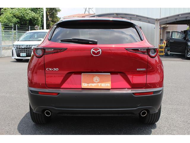 ＣＸ－３０ ２０Ｓ１００年記念２０２０ＷＣＯＴＹ　ＴＯＰ３モデル　６ＭＴ／赤革シート／ＢＯＳＥ／純正ナビ／地デジ／３６０度カメラ／衝突軽減／レーダークルーズ／（10枚目）