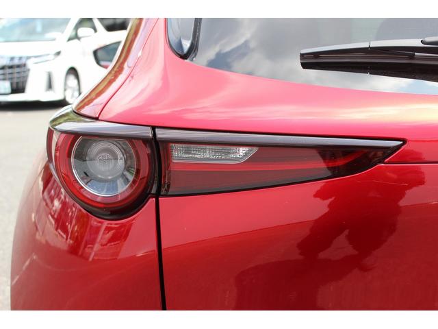 ＣＸ－３０ ２０Ｓ１００年記念２０２０ＷＣＯＴＹ　ＴＯＰ３モデル　６ＭＴ／赤革シート／ＢＯＳＥ／純正ナビ／地デジ／３６０度カメラ／衝突軽減／レーダークルーズ／（28枚目）