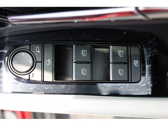ＣＸ－３０ ２０Ｓ１００年記念２０２０ＷＣＯＴＹ　ＴＯＰ３モデル　６ＭＴ／赤革シート／ＢＯＳＥ／純正ナビ／地デジ／３６０度カメラ／衝突軽減／レーダークルーズ／（52枚目）