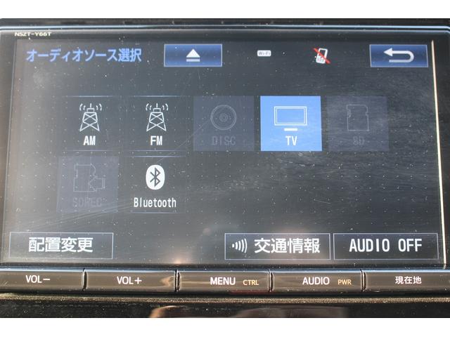 ノア Ｓｉ　後期型／純正９型ナビ／Ｂカメラ／地デジ／両側電動ＰスラＤ／クルーズコントロール／ＥＴＣ／ＬＥＤ（3枚目）