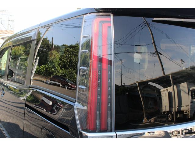 ノア Ｓｉ　後期型／純正９型ナビ／Ｂカメラ／地デジ／両側電動ＰスラＤ／クルーズコントロール／ＥＴＣ／ＬＥＤ（21枚目）