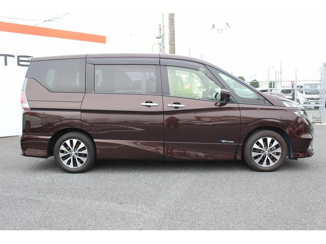 セレナ ハイウェイスターＧ　純正９型ナビ／地デジ／プロパイロット／３６０°カメラ／衝突軽減ブレーキ／両側電動スライドドア／電格ミラー／ＬＥＤライト／（9枚目）