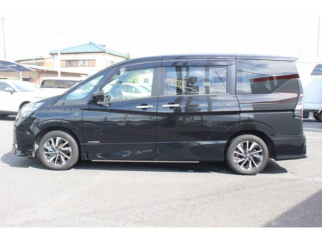 セレナ ハイウェイスターＶ　Ｒ４年登録／純正１０型ナビ／地デジ／衝突軽減／プロパイロット／全周囲カメラ／レーダークルーズ／両側電動／純正１６ＡＷ／（9枚目）