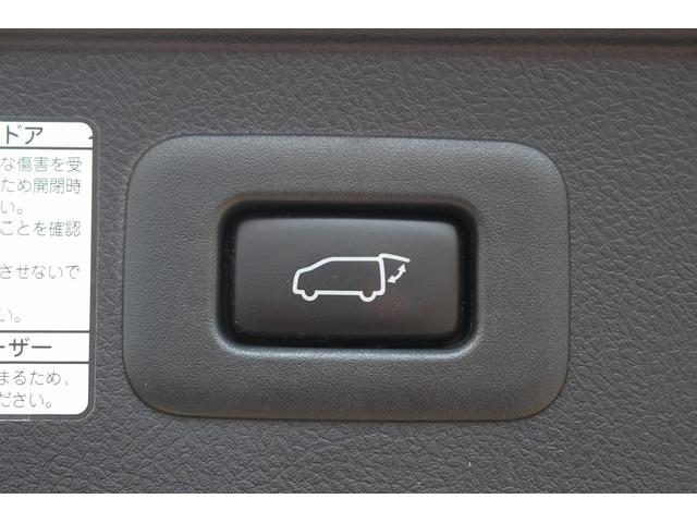 ヴェルファイアハイブリッド ＺＲ　３眼ＬＥＤ／黒革シート／純正１０型ナビ／地デジ／衝突軽減／Ｂカメラ／レーダークルーズ／シートエアコン／（59枚目）