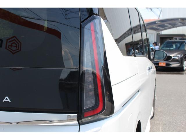セレナ ｅ－パワー　ハイウェイスターＶ　レンタＵＰ／純正１２．３型ナビ／地デジ／３６０度カメラ／衝突軽減／両側電動ＰスラＤ／プロパイロット／ＥＴＣ２．０（12枚目）