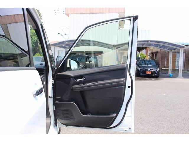 セレナ ｅ－パワー　ハイウェイスターＶ　レンタＵＰ／純正１２．３型ナビ／地デジ／３６０度カメラ／衝突軽減／両側電動ＰスラＤ／プロパイロット／ＥＴＣ２．０（34枚目）