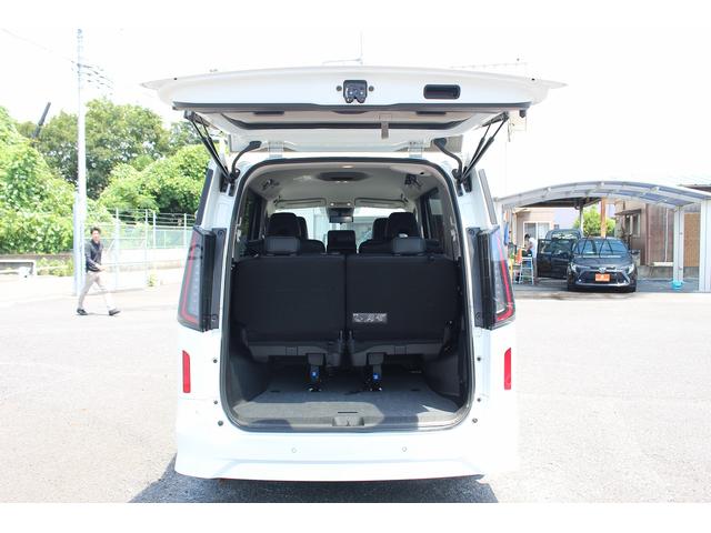 セレナ ｅ－パワー　ハイウェイスターＶ　レンタＵＰ／純正１２．３型ナビ／地デジ／３６０度カメラ／衝突軽減／両側電動ＰスラＤ／プロパイロット／ＥＴＣ２．０（38枚目）