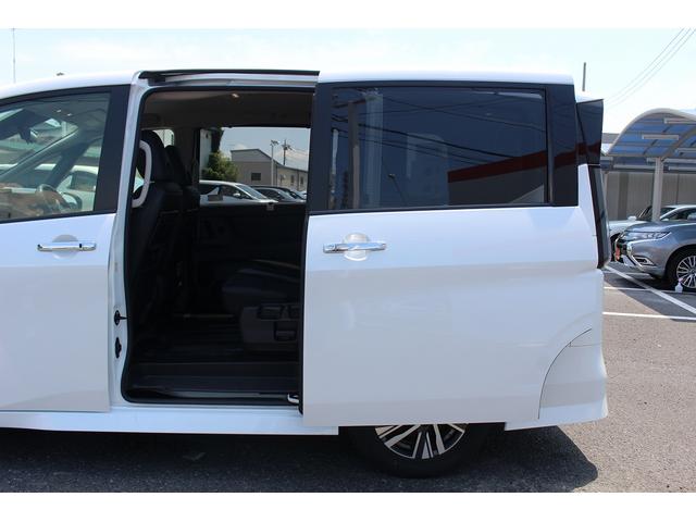 セレナ ｅ－パワー　ハイウェイスターＶ　レンタＵＰ／純正１２．３型ナビ／地デジ／３６０度カメラ／衝突軽減／両側電動ＰスラＤ／プロパイロット／ＥＴＣ２．０（41枚目）