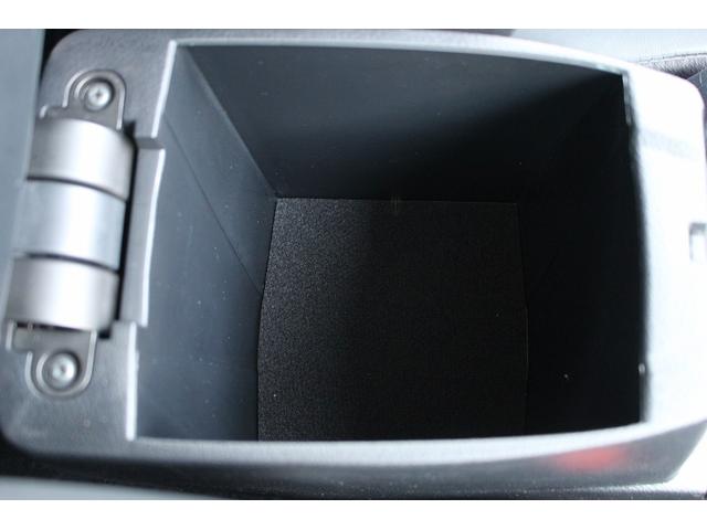 オーリス ハイブリッド　ディスプレイ／地デジ／バックカメラ／プリクラッシュ／ＬＥＤ／ＥＴＣ／Ｂｌｕｅｔｏｏｔｈ／ハーフレザー／（46枚目）