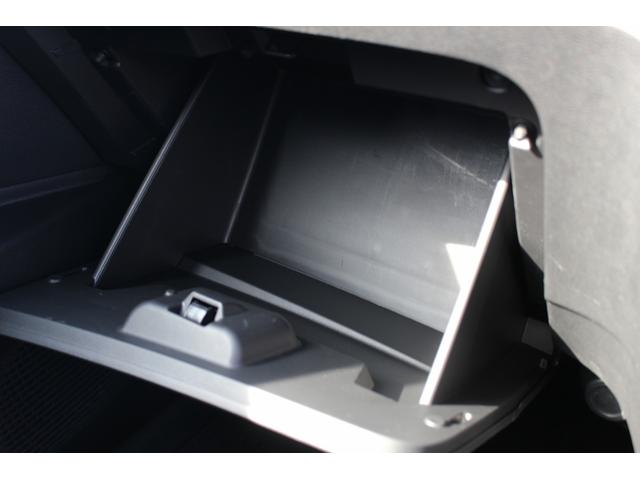 セレナ ハイウェイスターＶ　純正オーディオディスプレイ／バックカメラ／両側電動スライドドア／プロパイロット／パドルシフト／ＥＴＣ／ＬＥＤヘッドライト／純正１６ＡＷ（68枚目）