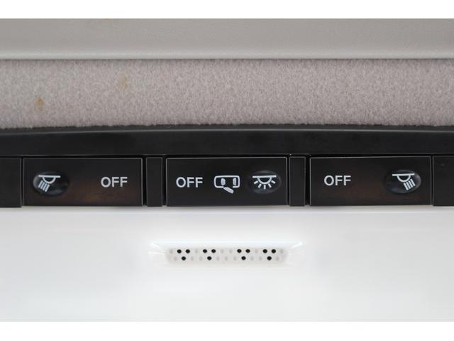 セレナ ハイウェイスターＶ　純正ナビ／Ｂカメラ／地デジ／プロパイロット／衝突軽減／両側電動スライドＤ／ＥＴＣ／ＬＥＤ（53枚目）