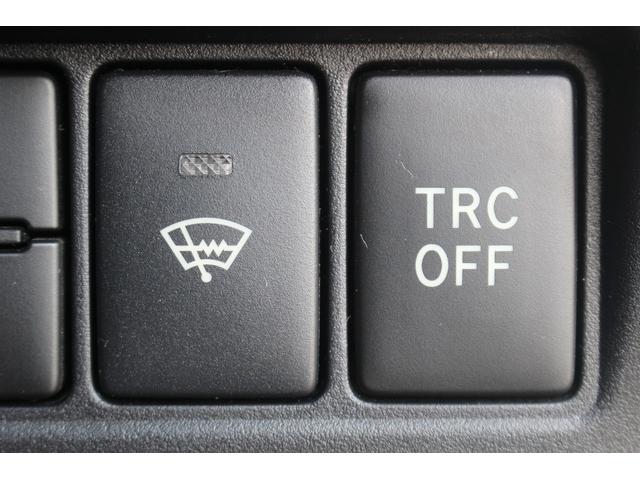 ヴォクシー ハイブリッドＺＳ　後期型／．後席モニター／社外ナビ／両側電動／Ｂカメラ／衝突軽減／クルコン／ＥＴＣ／（58枚目）