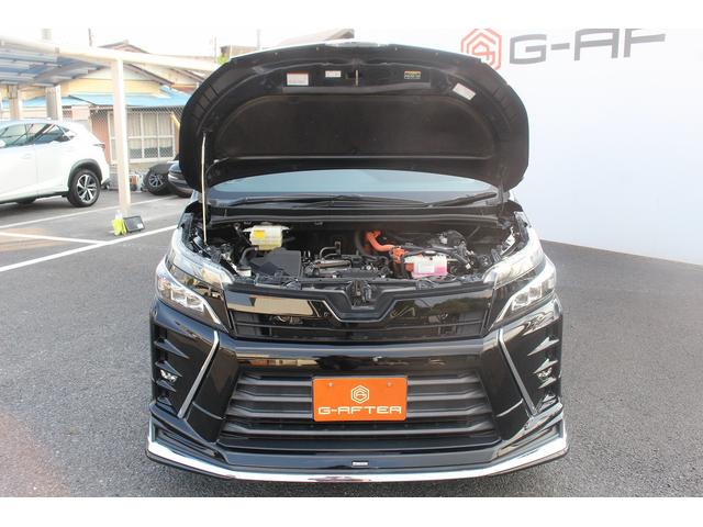 ヴォクシー ハイブリッドＺＳ　後期型／．後席モニター／社外ナビ／両側電動／Ｂカメラ／衝突軽減／クルコン／ＥＴＣ／（77枚目）