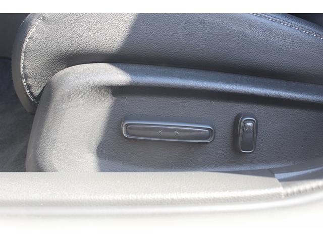 インサイト ＥＸ　メーカー８型ナビ／地デジ／バックカメラ／ハーフレザー／ＬＥＤ／パワーシート／ＥＴＣ２．０／シートヒーター（38枚目）