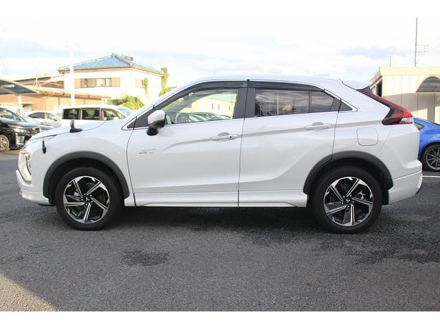 エクリプスクロスＰＨＥＶ Ｐ　純正ナビ／３６０度カメラ／地デジ／シートヒーター／クルコン／ＬＥＤ／ＥＴＣ／パドルシフト／（13枚目）