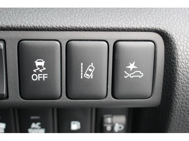 エクリプスクロスＰＨＥＶ Ｐ　純正ナビ／３６０度カメラ／地デジ／シートヒーター／クルコン／ＬＥＤ／ＥＴＣ／パドルシフト／（41枚目）