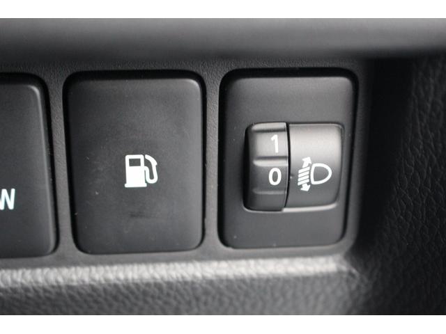 エクリプスクロスＰＨＥＶ Ｐ　純正ナビ／３６０度カメラ／地デジ／シートヒーター／クルコン／ＬＥＤ／ＥＴＣ／パドルシフト／（43枚目）