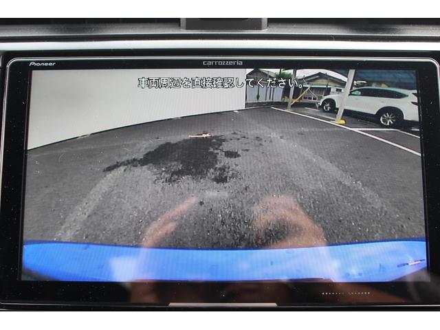ＢＲＺ Ｓ　ワンオーナー／６ＭＴ／純正９型ナビ／地デジ／バックカメラ／ＬＥＤヘッドライト／ハーフレザー／プッシュスタート／（6枚目）