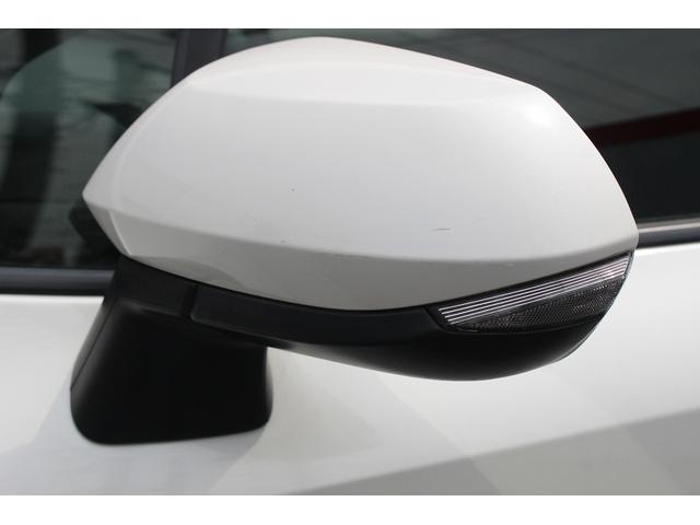 カローラスポーツ Ｇ　Ｘ　６ＭＴ／純正ナビ／地デジ／バックカメラ／ＬＥＤ／クルーズコントロール／スマートキー／プッシュスタート／（17枚目）