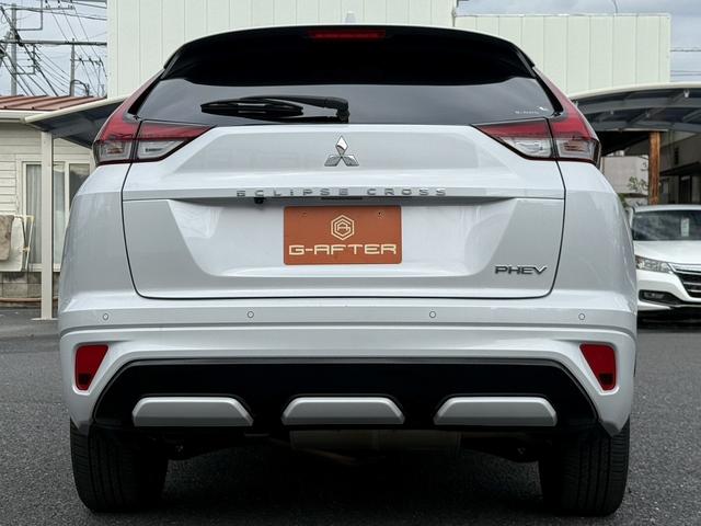 エクリプスクロスＰＨＥＶ Ｐ　ワンオーナー／メーカーナビ／地デジ／３６０°カメラ／衝突軽減ブレーキ／ヘッドアップディスプレイ／ハーフレザー／ＥＴＣ２．０／ｅ－アシスト／純正１８ＡＷ／電動パーキングブレーキ／パワーシート／ＬＥＤ（7枚目）