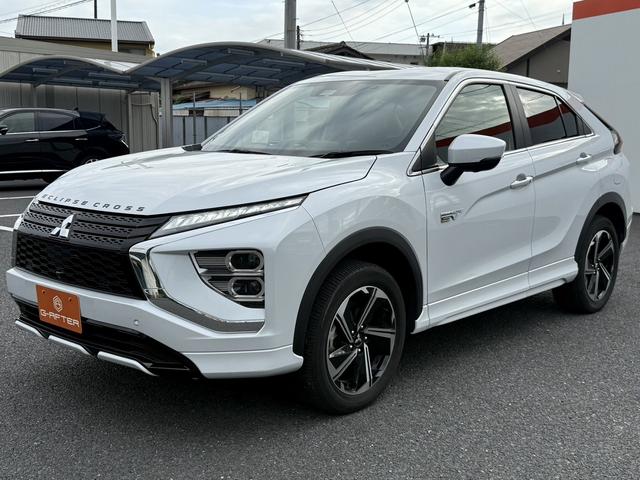 エクリプスクロスＰＨＥＶ Ｐ　ワンオーナー／メーカーナビ／地デジ／３６０°カメラ／衝突軽減ブレーキ／ヘッドアップディスプレイ／ハーフレザー／ＥＴＣ２．０／ｅ－アシスト／純正１８ＡＷ／電動パーキングブレーキ／パワーシート／ＬＥＤ（10枚目）