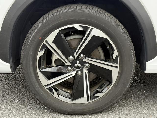 エクリプスクロスＰＨＥＶ Ｐ　ワンオーナー／メーカーナビ／地デジ／３６０°カメラ／衝突軽減ブレーキ／ヘッドアップディスプレイ／ハーフレザー／ＥＴＣ２．０／ｅ－アシスト／純正１８ＡＷ／電動パーキングブレーキ／パワーシート／ＬＥＤ（20枚目）