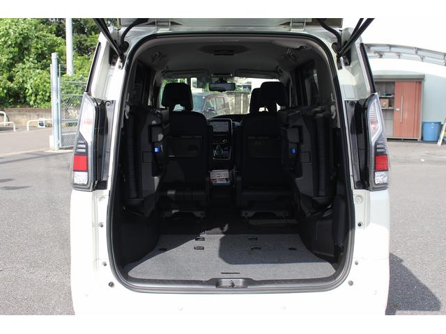 セレナ ｅ－パワー　Ｇ　純正１０型ナビ／アラウンドビューモニター／プロパイロット／両側電動スライドドア／ＬＥＤヘッドライト／セーフティパックＢ／エマージェンシーブレーキ／ＥＴＣ／電動パーキングブレーキ／アイドリングストップ（28枚目）