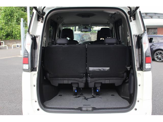 セレナ ｅ－パワー　Ｇ　純正１０型ナビ／アラウンドビューモニター／プロパイロット／両側電動スライドドア／ＬＥＤヘッドライト／セーフティパックＢ／エマージェンシーブレーキ／ＥＴＣ／電動パーキングブレーキ／アイドリングストップ（29枚目）