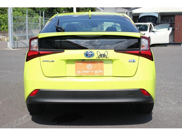 プリウス Ａ　純正９型ナビ／地デジ／Ｂカメラ／衝突軽減／ＬＥＤ／ＥＴＣ／ＢＳＭ／ＨＵＤ／（10枚目）