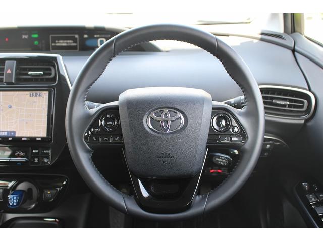 プリウス Ａ　純正９型ナビ／地デジ／Ｂカメラ／衝突軽減／ＬＥＤ／ＥＴＣ／ＢＳＭ／ＨＵＤ／（19枚目）