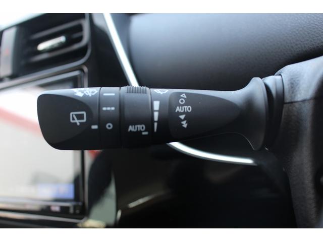プリウス Ａ　純正９型ナビ／地デジ／Ｂカメラ／衝突軽減／ＬＥＤ／ＥＴＣ／ＢＳＭ／ＨＵＤ／（56枚目）