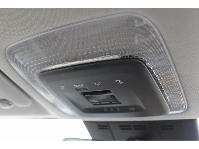 プリウス Ｕ　純正Ｄオーディオ／バックカメラ／地デジ／レーダークルーズ／シートヒーター／ＡＣ１００Ｖ／ＥＴＣ２．０／ＬＥＤ／（68枚目）