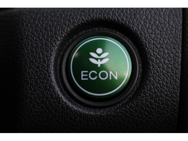 シャトル ハイブリッドＸ　ホンダセンシング　後期型／社外ナビ／地デジ／バックカメラ／衝突軽減ブレーキ／クルーズコントロール／ＥＴＣ／ＬＥＤヘッドライト／アイドリングストップ／Ｂｌｕｔｏｏｔｈ接続可能／ＤＶＤ再生可能／スマートキー（50枚目）
