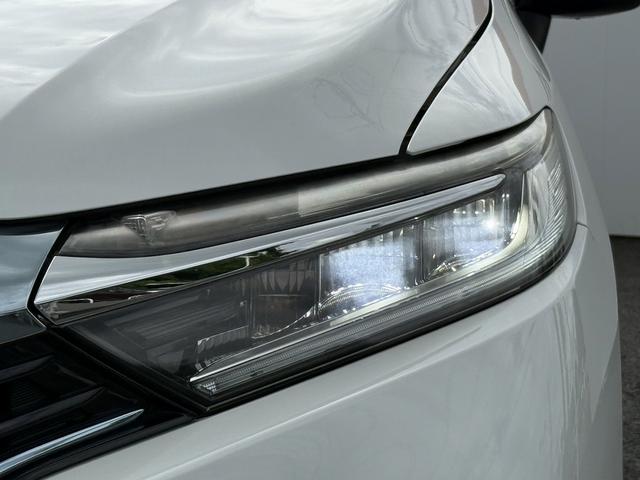 シャトル ハイブリッドＺ　ホンダセンシング　純正８型ナビ／地デジ／バックカメラ／衝突軽減／ＬＥＤ／ＥＴＣ／クーズコントロール／シートヒーター／（28枚目）