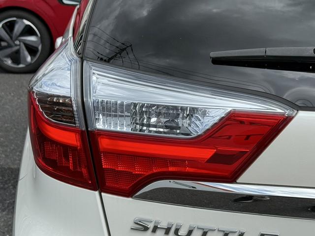 シャトル ハイブリッドＺ　ホンダセンシング　純正８型ナビ／地デジ／バックカメラ／衝突軽減／ＬＥＤ／ＥＴＣ／クーズコントロール／シートヒーター／（29枚目）