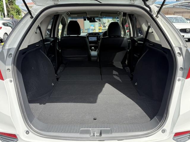 シャトル ハイブリッドＺ　ホンダセンシング　純正８型ナビ／地デジ／バックカメラ／衝突軽減／ＬＥＤ／ＥＴＣ／クーズコントロール／シートヒーター／（38枚目）