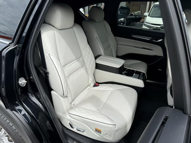 ＣＸ－８ ＸＤ　エクスクルーシブモード　Ｒ３年登録／白革シート／サンルーフ／ＢＯＳＥサウンド／ベンチレーション／純正１０．２５型ナビ／地デジ／３６０度カメラ（16枚目）